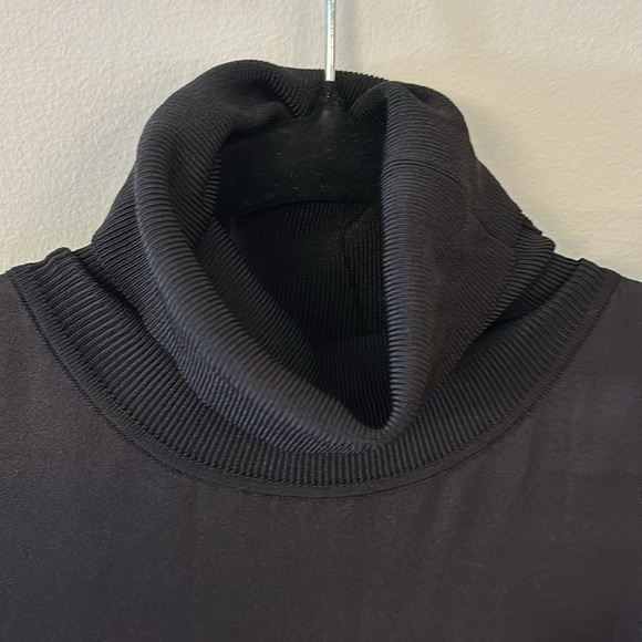 NWT Club Monaco sleeveless high neck black dress - Picture 4 of 12